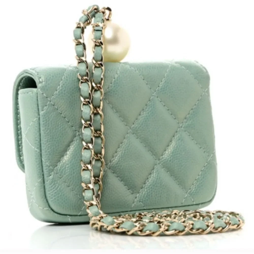 *CHANEL* 2021 Iridescent Mint Green 🌟Caviar🌟 Quilted Pearl Micro WOC - Picture 3 of 10